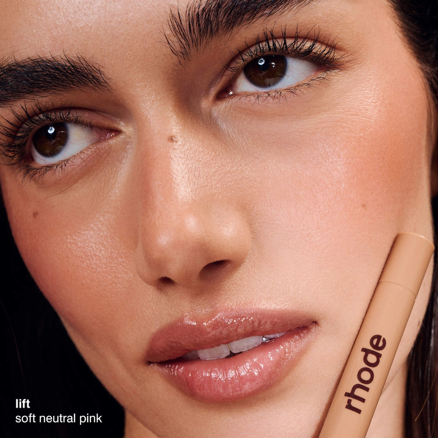 Rhode Peptide Lip Shape Contouring Lip Shaper